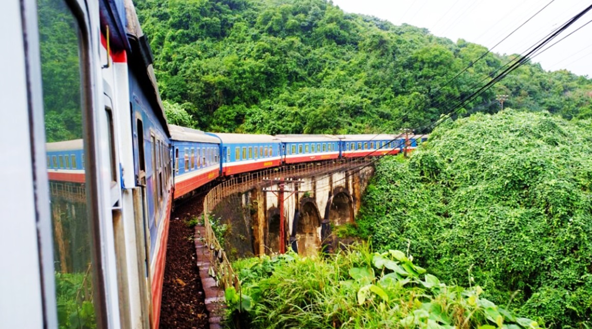 Vietnam tren vintage